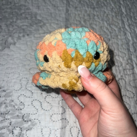 Handmade Multicolour Crochet Octopus - Picture 4 of 4